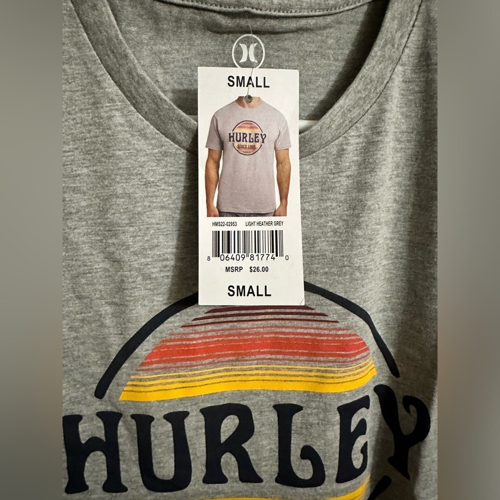 HURLEY TEE (NWT) - Picture 3 of 3